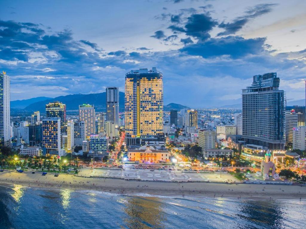 Panorama Luxury Sea View Apartment Nha Trang Buitenkant foto